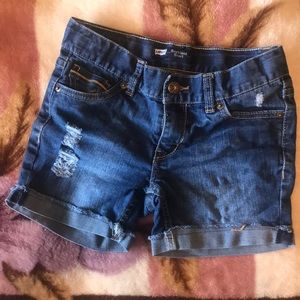 GIRLS 🌸 Levi Boyfriend Shorts - Distressed